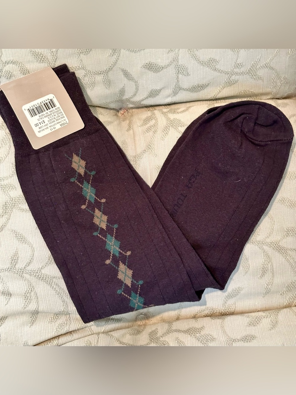 NWT Giorgio Armani Dark Navy Men's Socks with Subtle Teal Detail